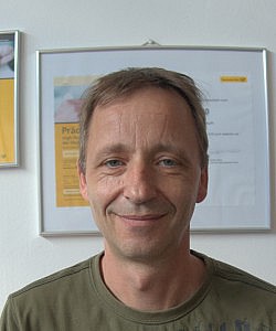 Herr Schöne Abt.-Leiter Zeitungsversand